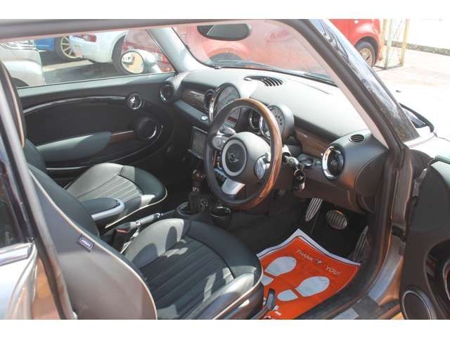 BMW MINI COOPER S 2009 Image 31