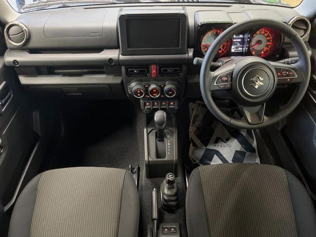 SUZUKI JIMNY NOMADE 2026 Image 31