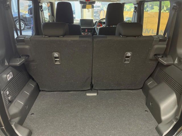 SUZUKI JIMNY NOMADE 2026 Image 31