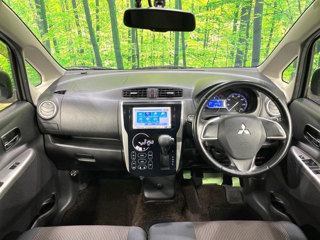 MITSUBISHI EK CUSTOM 2013 Image 31