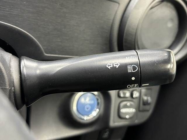 TOYOTA AQUA 2012 Image 31