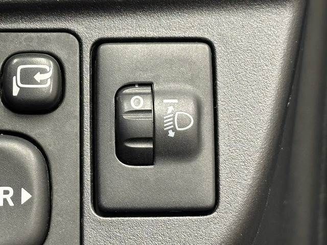 TOYOTA AQUA 2012 Image 31