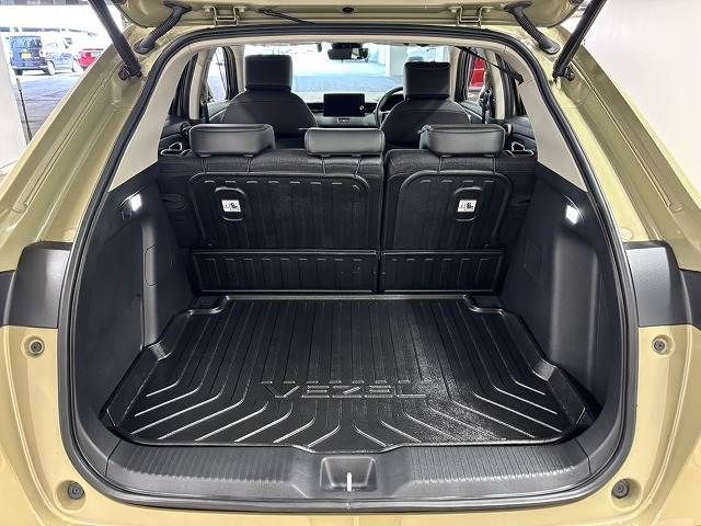 HONDA VEZEL E:HEV 2023 Image 31