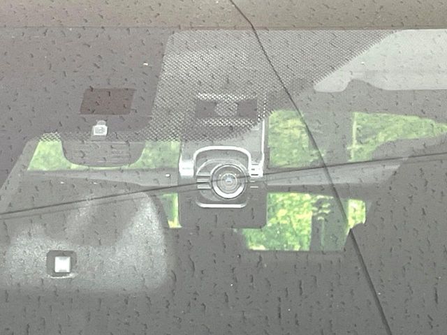 TOYOTA PRIUS 2018 Image 31