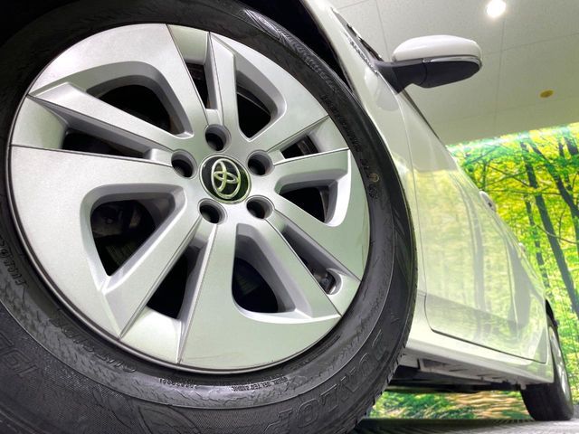 TOYOTA PRIUS 2018 Image 31