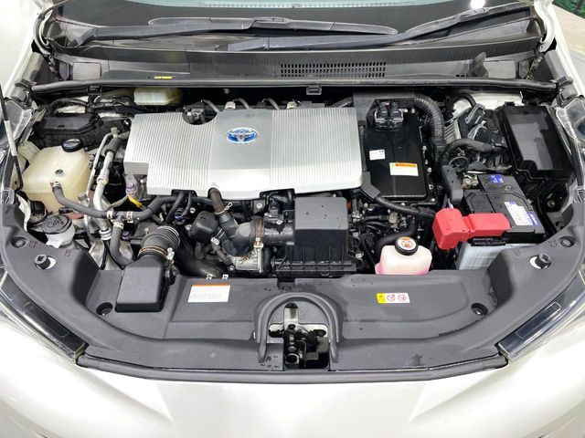 TOYOTA PRIUS 2018 Image 31
