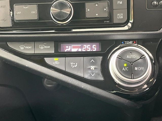 TOYOTA AQUA 2016 Image 31