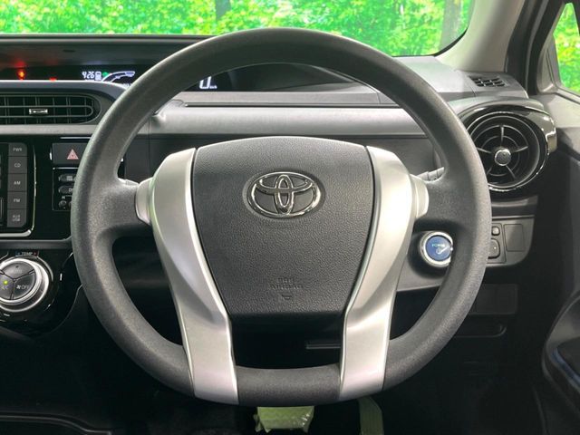 TOYOTA AQUA 2016 Image 31