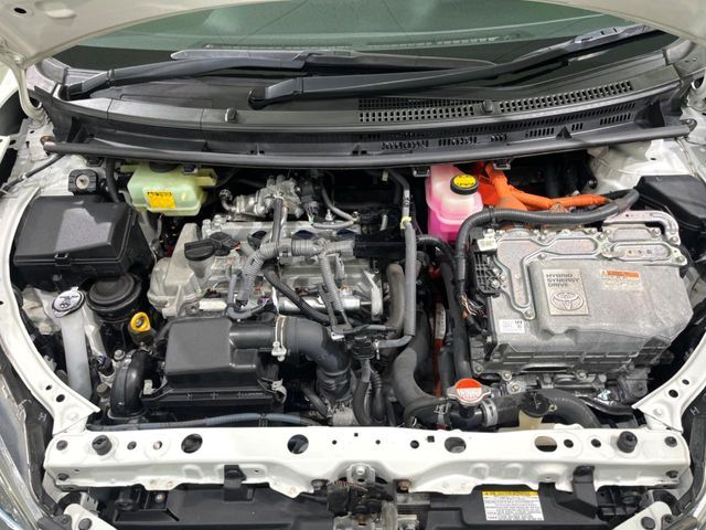 TOYOTA AQUA 2016 Image 31