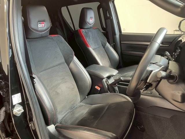 TOYOTA HILUX 4WD 2022 Image 31