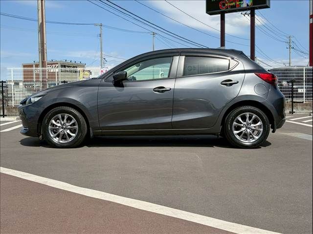 MAZDA 2 2019 Image 31