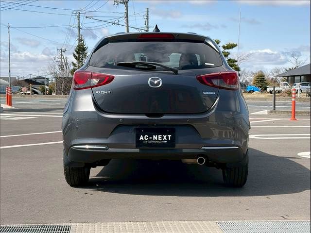 MAZDA 2 2019 Image 31