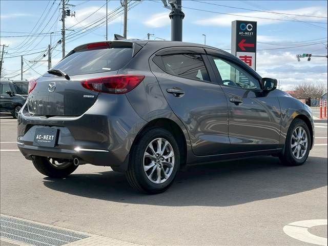 MAZDA 2 2019 Image 31