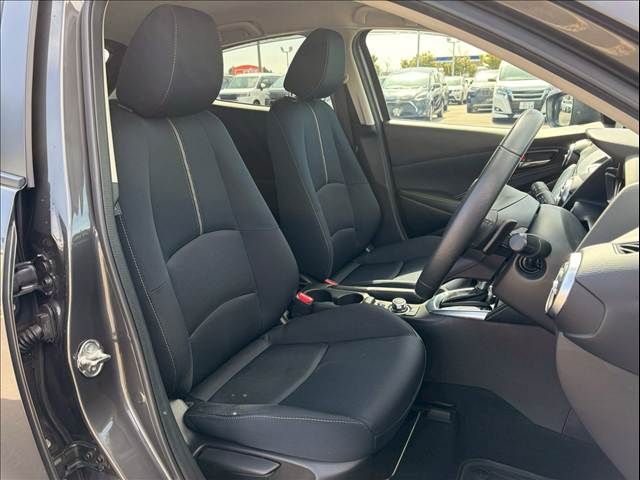 MAZDA 2 2019 Image 31