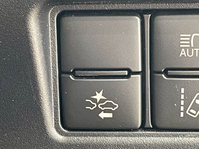 TOYOTA VOXY 2020 Image 31