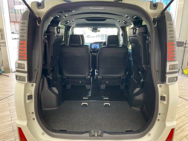 TOYOTA VOXY 2020 Image 31