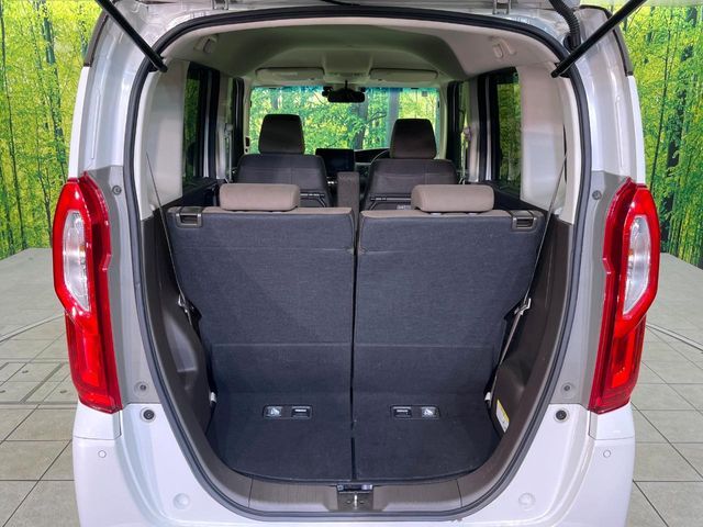 HONDA N BOX 2021 Image 31