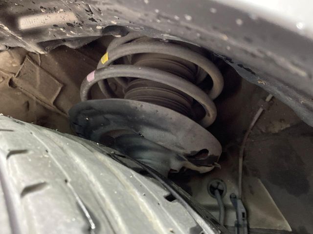 TOYOTA C-HR 2017 Image 31