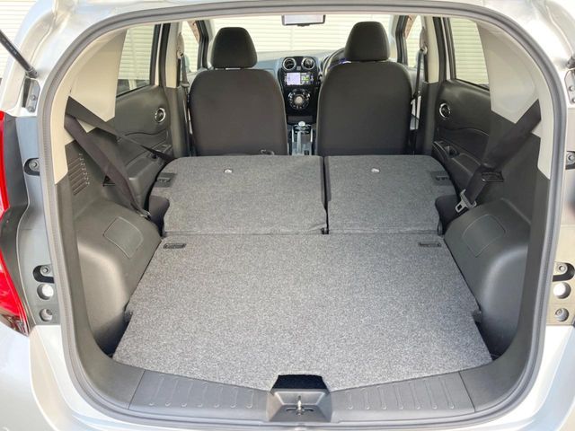 NISSAN NOTE 2017 Image 31