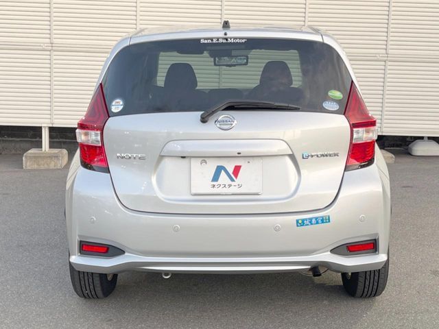NISSAN NOTE 2017 Image 31