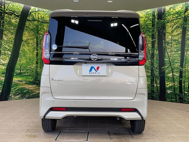 NISSAN ROOX 2023 Image 31