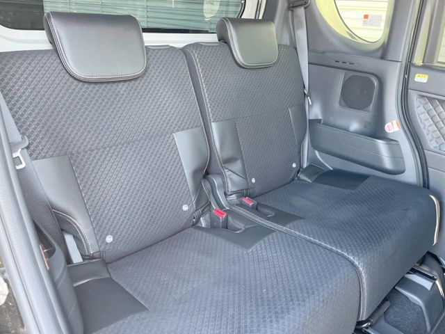 DAIHATSU TANTO CUSTOM 2021 Image 31