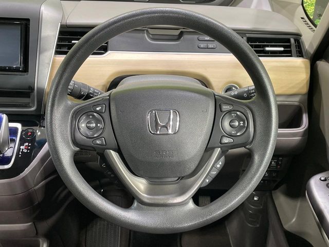 HONDA FREED HYBRID 2017 Image 31