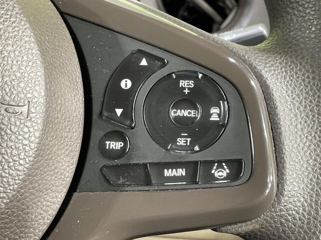 HONDA N BOX 2018 Image 31