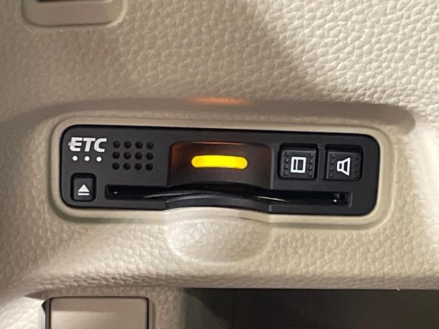 HONDA N BOX 2018 Image 31