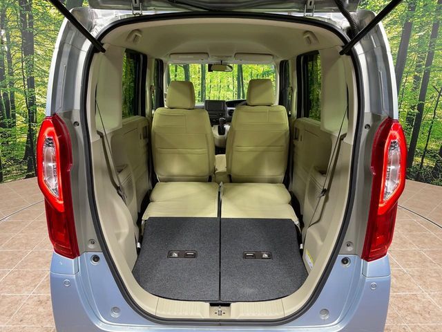 HONDA N BOX 2018 Image 31