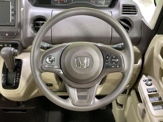 HONDA N BOX 2018 Image 31