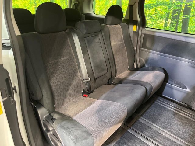 TOYOTA ALPHARD 2012 Image 31