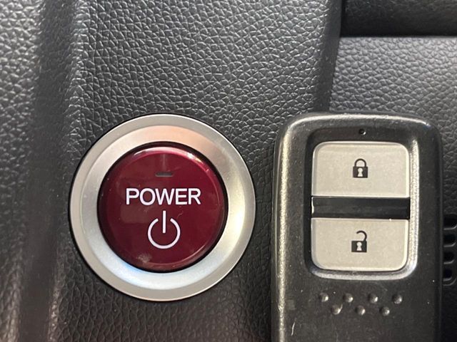 HONDA FIT HYBRID 2015 Image 31