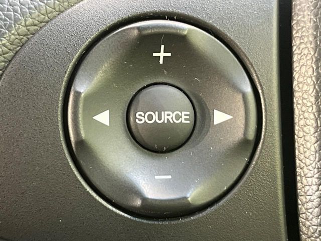 HONDA FIT HYBRID 2015 Image 31