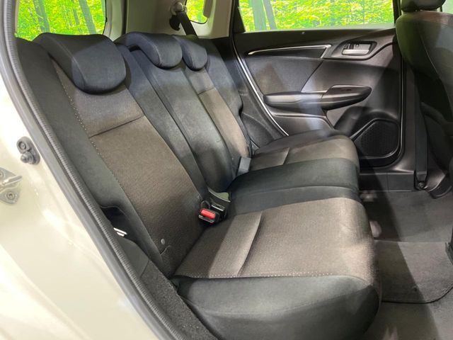 HONDA FIT HYBRID 2015 Image 31