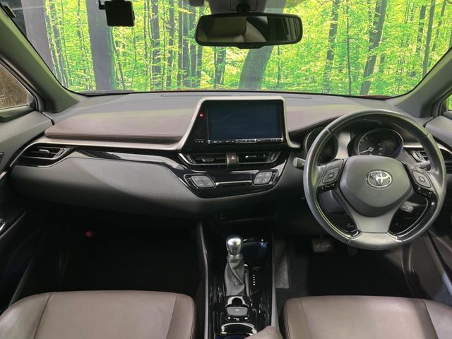 TOYOTA C-HR 2018 Image 31