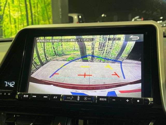 TOYOTA C-HR 2018 Image 31