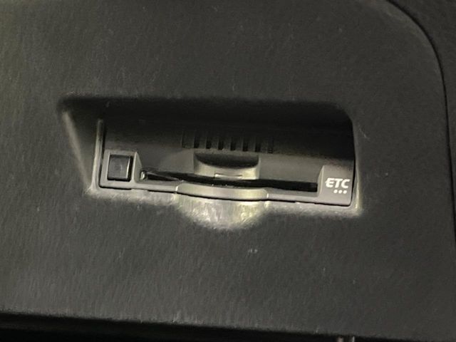 TOYOTA C-HR 2018 Image 31