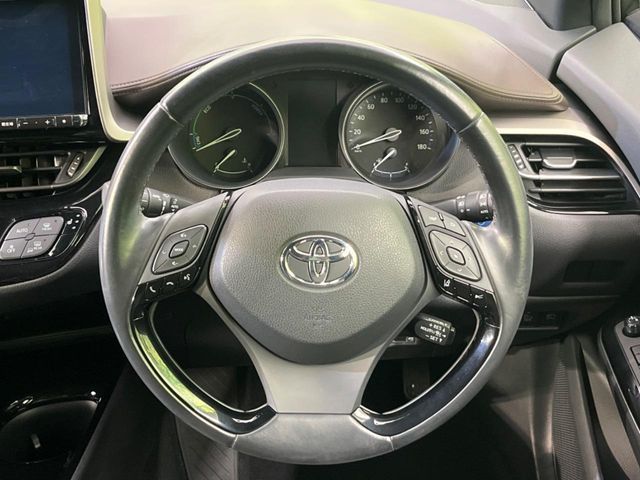 TOYOTA C-HR 2018 Image 31