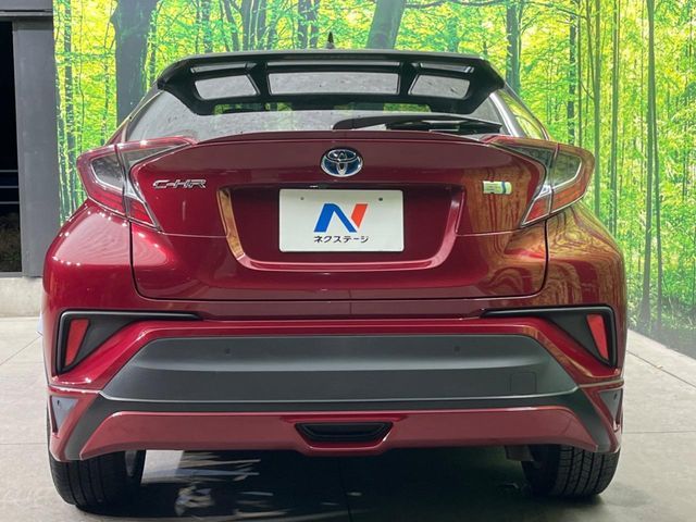 TOYOTA C-HR 2018 Image 31