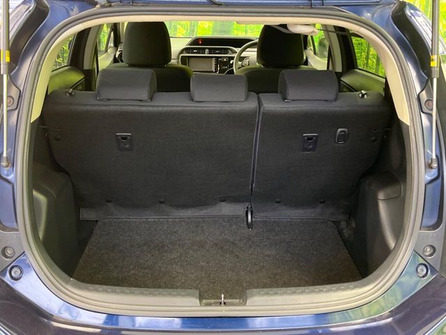 TOYOTA AQUA 2016 Image 31