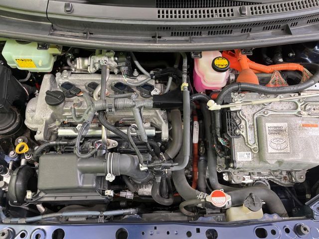 TOYOTA AQUA 2016 Image 31