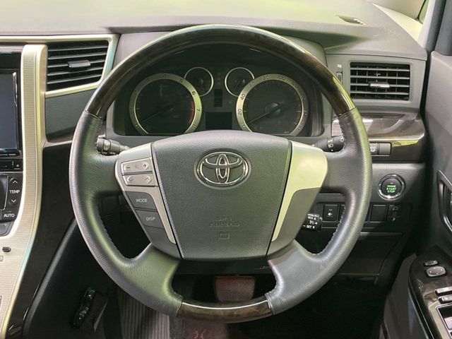 TOYOTA ALPHARD 2014 Image 31