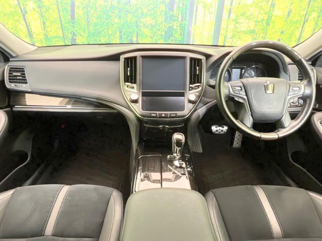 TOYOTA CROWN SEDAN HYBRID 2018 Image 31