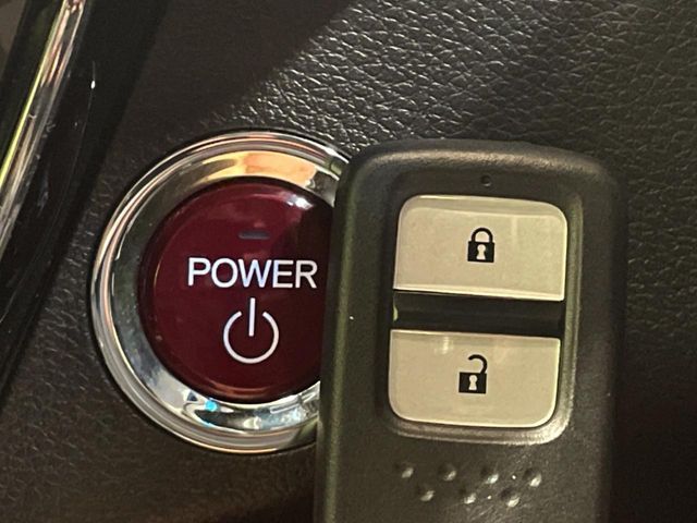 HONDA VEZEL HYBRID 2013 Image 31