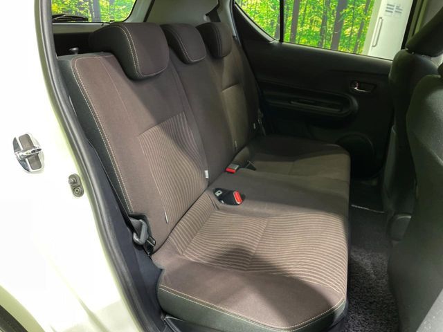 TOYOTA AQUA 2017 Image 31