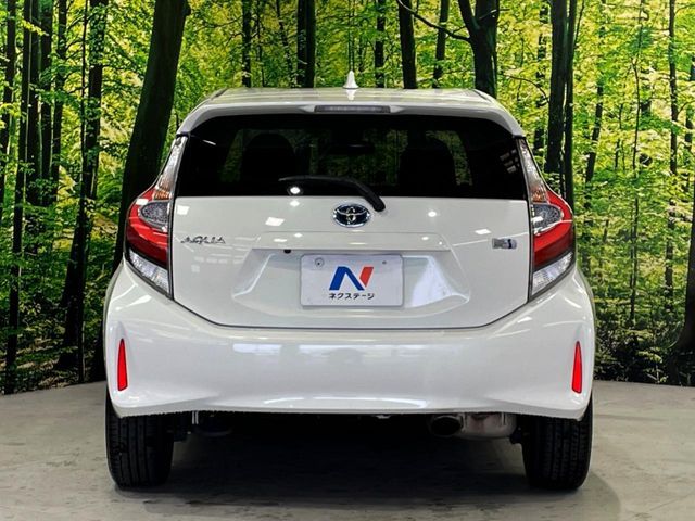 TOYOTA AQUA 2017 Image 31