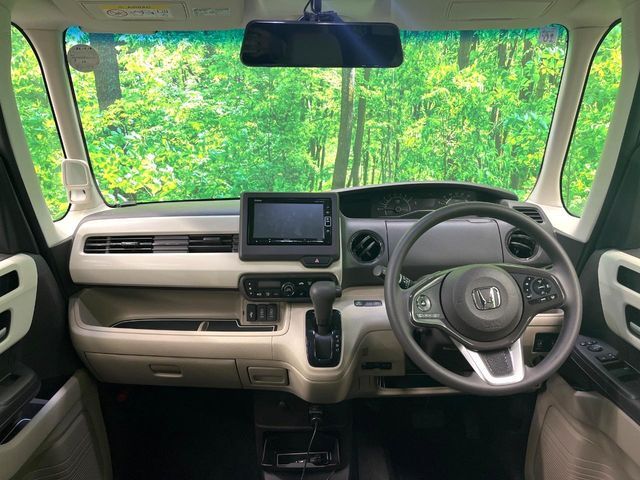 HONDA N BOX 2019 Image 31