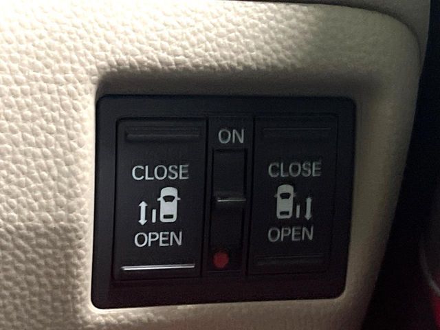 HONDA N BOX 2019 Image 31