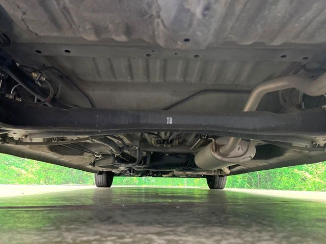 HONDA N BOX 2019 Image 31